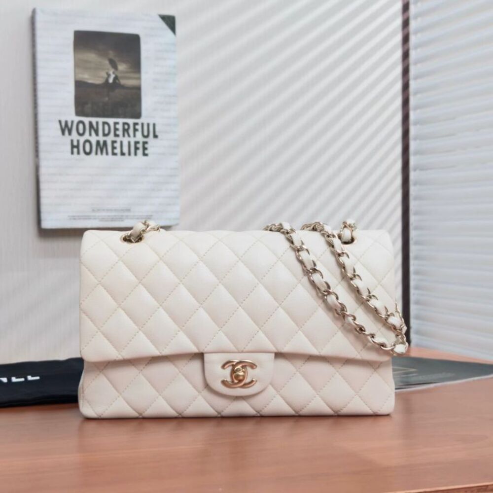 Chanel Women Pre-Loved Bag Very Good Condition